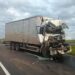 Paraná: Colisão traseira interdita BR-376 e deixa motorista gravemente ferido