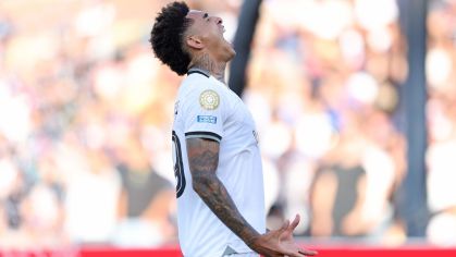 Igor Jesus celebra gol do Botafogo sobre o PSG • Luiza Moraes - FIFA/FIFA via Getty Images