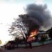 Norte Pioneiro: Incêndio destrói prédio histórico de antiga escola em Itambaracá “Assista o vídeo”