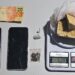 Polícia apreende crack e maconha durante operação no bairro Nossa Senhora das Graças, em Jacarezinho