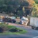 Colisão fatal entre caminhões paralisa BR-277 no Paraná