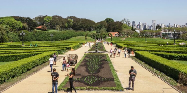 Baixa umidade traz riscos à saúde (Foto: Hully Paiva/Prefeitura de Curitiba)