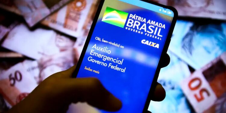 Auxílio Emergencial pago indevidamente terá que ser ressarcido (Foto: Marcelo Camargo/ Agência Brasil)