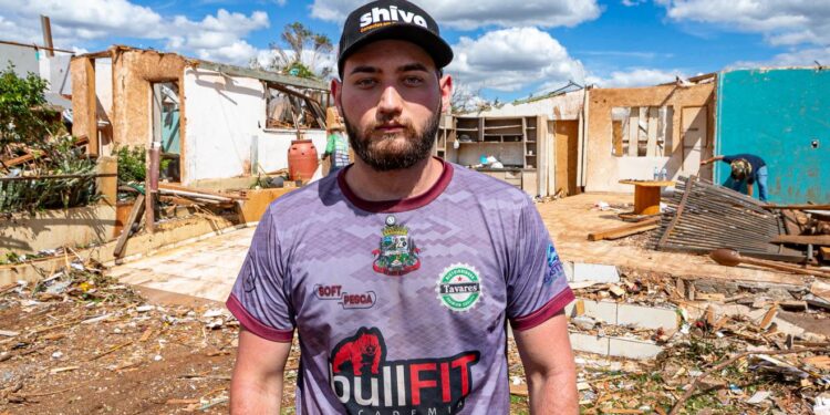 Eduardo Henrique Zanotto, de 22 anos (Foto: Roberto Dziura Jr./AEN)