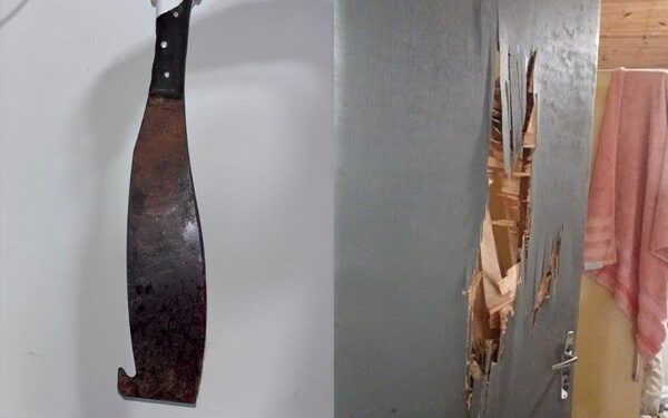 Homem também usou facão parar arrombar porta do quarto onde a mulher tentou se esconder. — Foto: Polícia Civil (PC-PR)