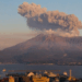 Vulcão entra em erupção no Japão e levanta coluna de 4,4 km de cinzas; veja vídeo