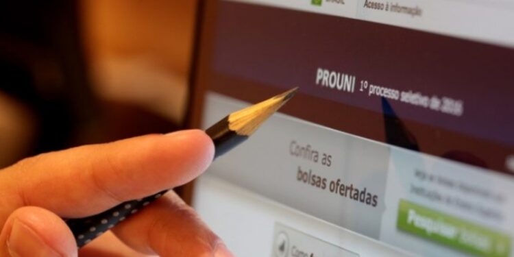 Paraná tem mais de 36 mil bolsas de estudo no ProUni 2026 (Foto: Agência Brasil)