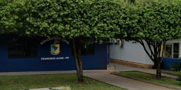 Justiça cassa mandato de sete dos nove vereadores de Francisco Alves, cidade no interior do PR Reprodução/Google