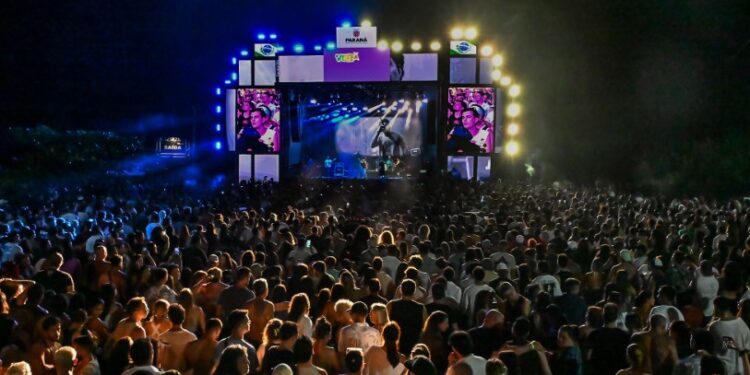 Despedida na Ilha: shows de Lagum e Maneva celebram temporada histórica do Verão Maior
Foto: SEEC