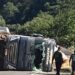 Carreta tomba na BR-153 em Ibaiti e deixa homem ferido no Norte Pioneiro