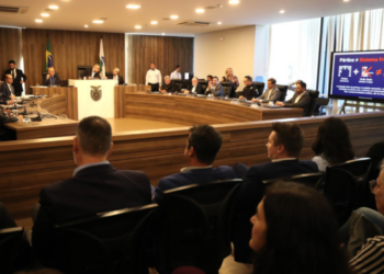 Pedágio sem cancela no Paraná é questionado em audiência na Assembleia