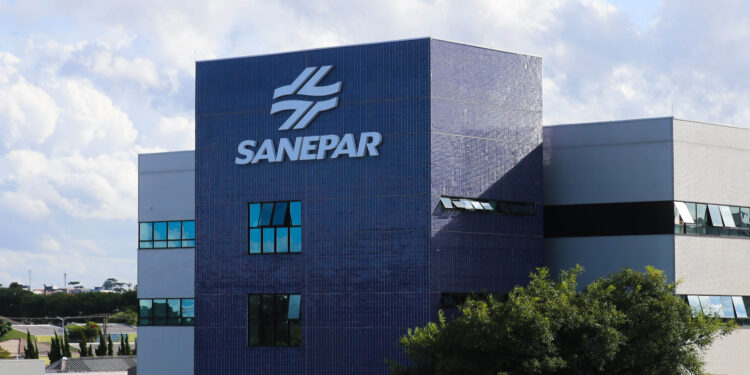 Recursos recuperados pela Sanepar na Justiça serão usados para reduzir tarifas e ampliar investimentos
Foto: Geraldo Bubniak/AEN