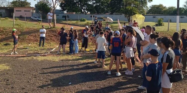 Colégio ELO promove tarde de ciência e criatividade em Jacarezinho “Confira as fotos”