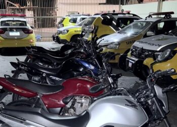 Jacarezinho: Polícia Militar intensifica operações contra motociclistas flagrados praticando as manobras “cortando giro”, “dar grau” e escapamento alterado