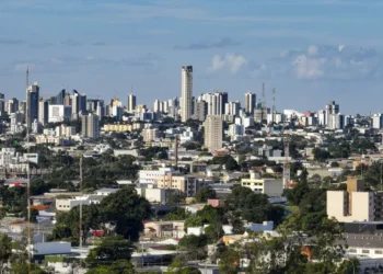 Com emprego em alta, Paraná tem redução na desigualdade de renda, aponta IBGE