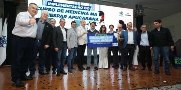Ratinho Junior autoriza curso de Medicina na Unespar, demanda histórica da região de Apucarana