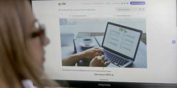 Fim da escala 6×1 pode ampliar limite de faturamento para MEIs; entenda