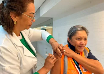 Paraná ultrapassa 2 milhões de doses aplicadas contra a gripe e ocupa 5º lugar no Brasil
