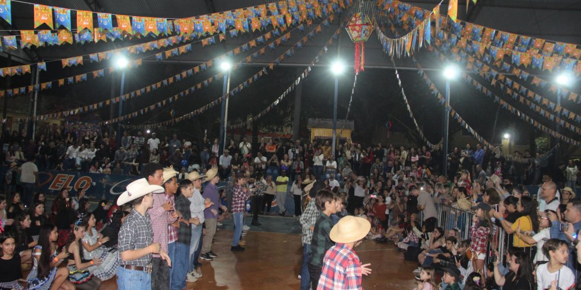 Jacarezinho: Festa junina do Colégio Elo será realizada no dia 27 de junho