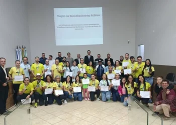 Câmara homenageia atletas platinenses que participaram da Corrida da Ponte de Guaratuba