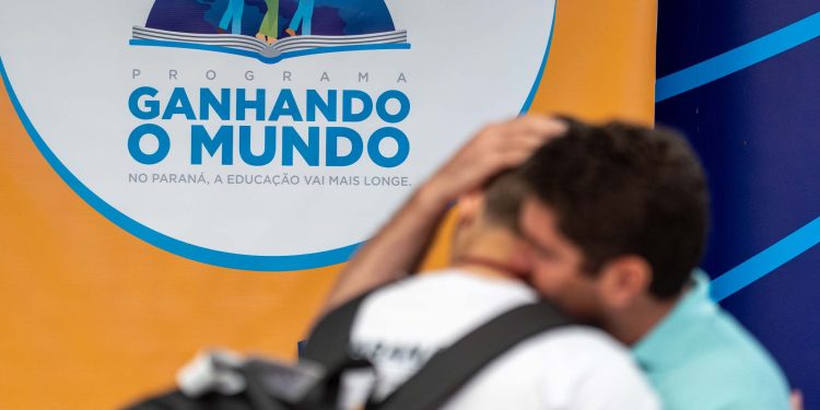 Ganhando o Mundo 2027: primeira chamada reúne estudantes dos 399 municípios do Paraná
Foto: Lucas Fermin/SEED