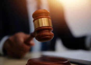 Jacarezinho: Ataque químico contra ex-namorada resulta em pena de mais de duas décadas