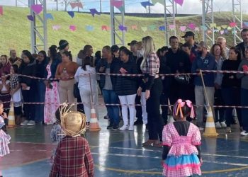 Arraiás escolares reforçam cultura e integração em Jacarezinho