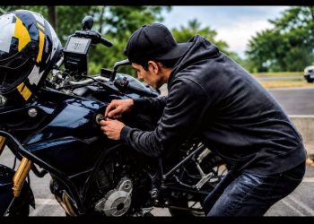 Inusitado: Homem é preso após tentar furtar motocicleta da PRF e afirmar que queria “farmar aura”
