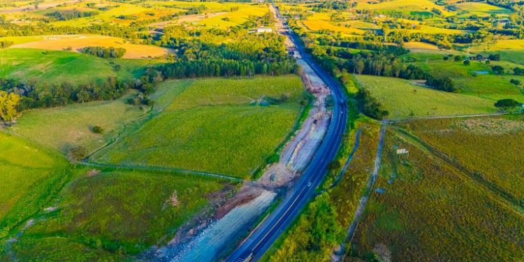 EPR Litoral Pioneiro inicia desvios em três pontos para construção de viadutos na BR-153