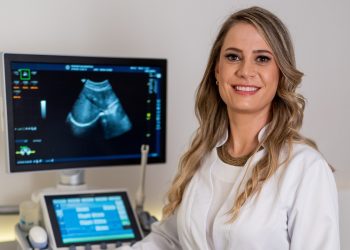 Cólica forte e dor na relação não são normais: o papel do mapeamento no diagnóstico da endometriose profunda