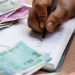 Consumidores podem renegociar dívidas bancárias até 31 de agosto