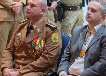Polícia Militar do Paraná celebra 172 anos de fundação com solenidade e homenagens