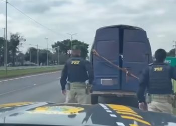 Fiscalização da PRF retira 27 veículos de circulação na região da Ponte da Amizade “Assista o vídeo”