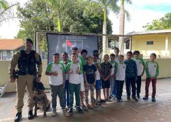 2° Batalhão recebe visita dos alunos do colégio Ruth Pimentel de Jacarezinho-PR “Confira as fotos”