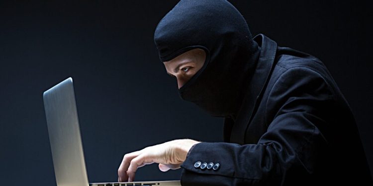 Polícia Civil alerta para golpe do falso advogado com tecnologia de spoofing em Santo Antônio da Platina