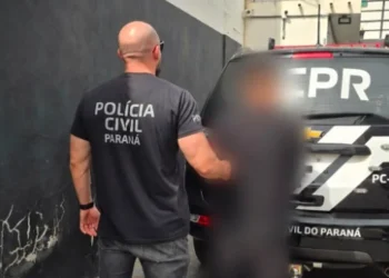 Polícia Civil prende em flagrante autor de furtos em sequência contra estabelecimento comercial em Jacarezinho