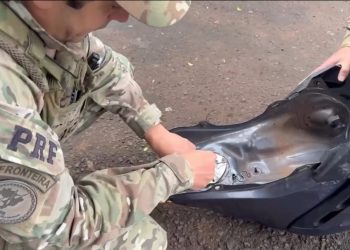 PRF encontra mais de 5 kg de haxixe escondidos em tanque de motocicleta na BR-277 “Assista o vídeo”
