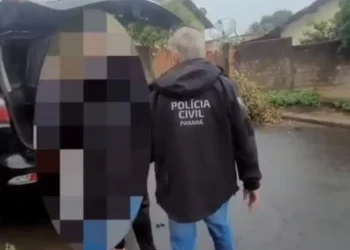 Polícia Civil cumpre mandado de prisão definitiva contra condenado a 29 anos por roubo, tráfico e uso de documento falso em Jacarezinho “Assista o vídeo”