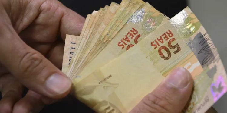 Desenrola 3.0 realizará leilões para a compra de dívidas de pessoas físicas. (Foto: Marcello Casal Jr./Agência Brasil)