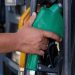 Governo amplia redução de impostos de gasolina e diesel; veja valor por litro
