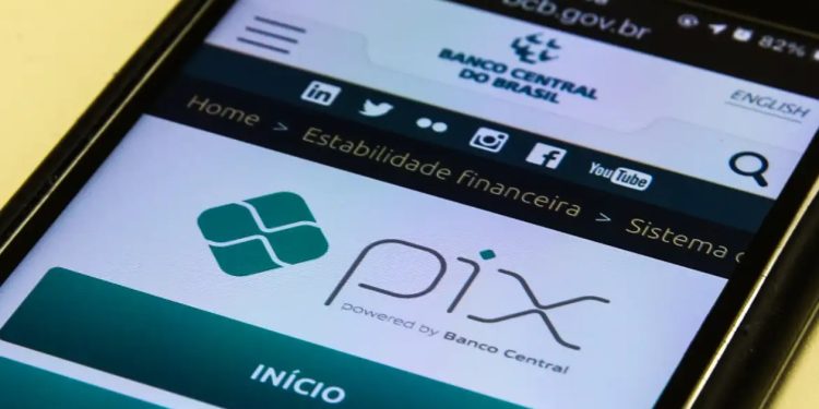 O Pix movimentou R$ 4,3 trilhões no primeiro semestre deste ano, volume de recursos 28% maior que o mesmo período de 2025, segundo dados do Banco Central. (Foto: Marcello Casal jr/Agência Brasil)