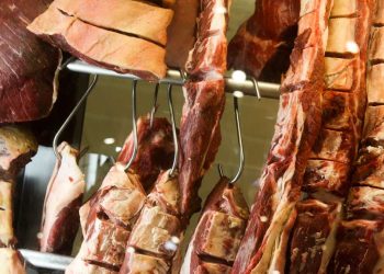 Abiec diz que veto da UE as carnes brasileiras acabará em 2027