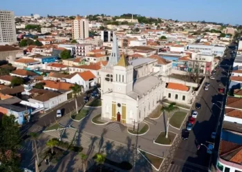 Siqueira Campos recebe R$ 8 milhões do Governo do Paraná para novas salas de aula e pavimentação de ruas