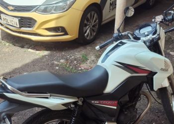Norte Pioneiro: PM recupera motocicleta furtada em Curitiba e prende homem em Santo Antônio da Platina
