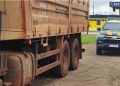 Paraná: PRF flagra caminhão com mais que o dobro da capacidade de carga