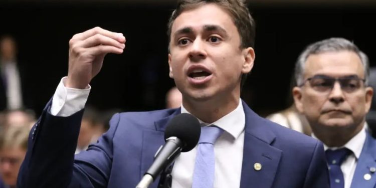 Nikolas Ferreira foi novamente o deputado federal mais votado do Brasil e ajudou a eleger outros 20 parlamentares do PL nas Minas Gerais. (Foto: Kayo Magalhães/Câmara dos Deputados)