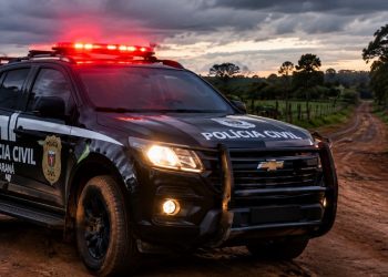 Suspeito de matar colega com machado e marreta é preso escondido em caçamba de caminhonete em Carlópolis