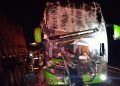 Paraná: Motorista de ônibus morre e três passageiros ficam feridos após colisão na BR-376