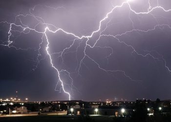 Paraná deve ter retorno das chuvas e temporais a partir de quarta-feira; Norte Pioneiro também deve ficar atento